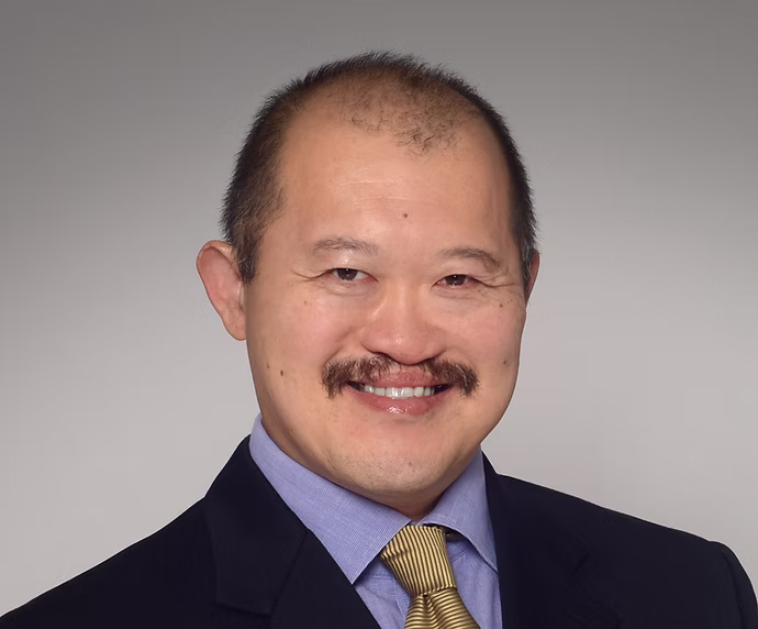 Desmond Tan